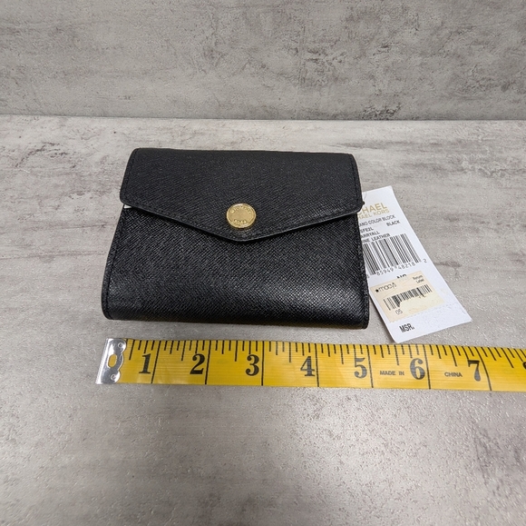 Michael Kors Saffiano Color Block Carryall Bifold Wallet Genuine Leather NWT - Picture 6 of 14